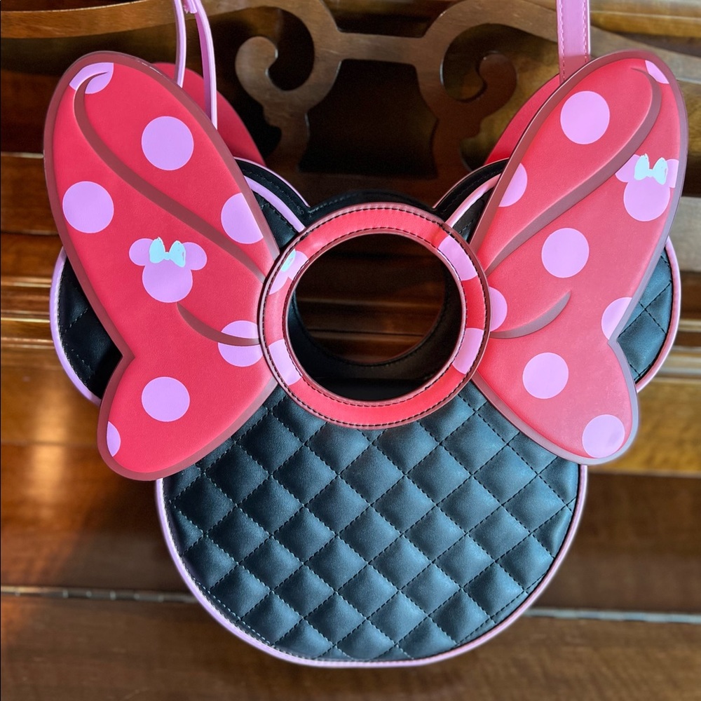 Loungefly Minnie Mouse Quilted Bow Head Crossbody